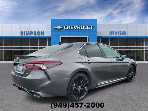 Used 2022 Toyota Camry XSE image 8