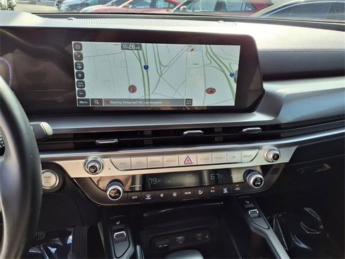 Used 2025 Kia Telluride S image 20