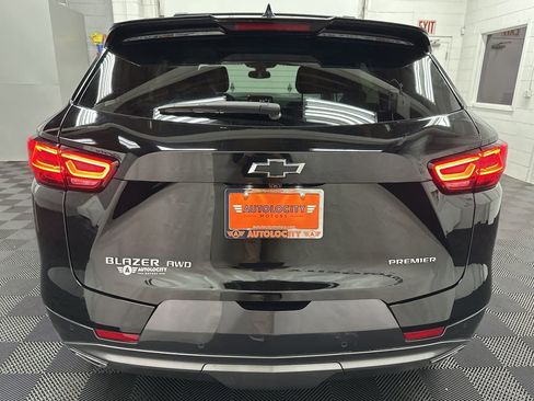 Used 2024 Chevrolet Blazer Premier w/ Enhanced Convenience Package image 8
