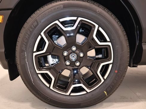 New 2026 Ford Bronco Sport Outer Banks w/ Outer Banks Tech Package+ AWD/4WD image 37