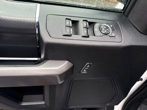 Used 2019 Ford F150 XLT w/ Equipment Group 302A Luxury image 11