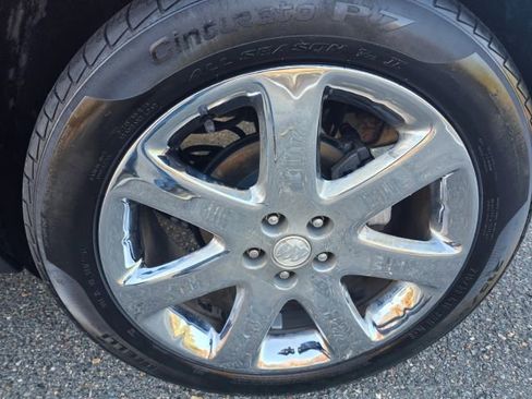 Used 2019 Buick Encore Essence w/ Experience Buick Package image 10