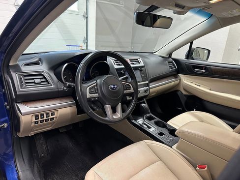 Used 2017 Subaru Outback 2.5i Limited image 14