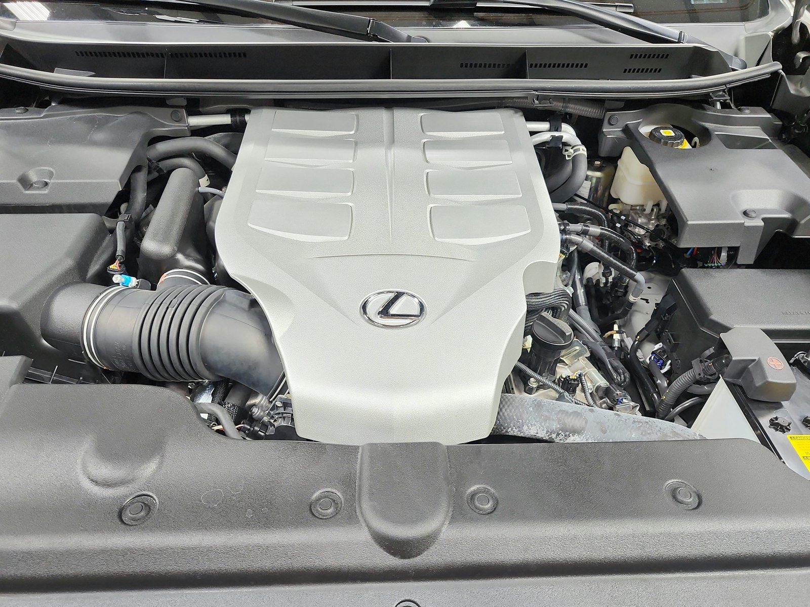 Used 2023 Lexus GX 460 Premium w/ Premium Package AWD/4WD image 18