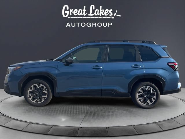 Used 2025 Subaru Forester Premium w/ Convenience Package #1 AWD/4WD image 2