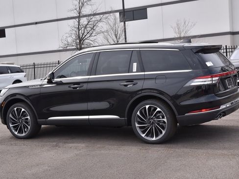 New 2025 Lincoln Aviator Reserve w/ Equipment Group 201A image 10