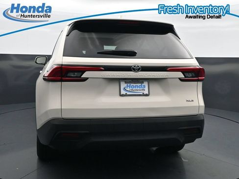 Used 2024 Toyota Grand Highlander FWD image 8