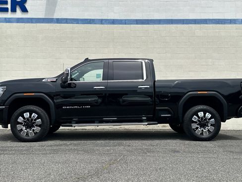 Certified 2024 GMC Sierra 2500 Denali w/ Denali Reserve Package image 7