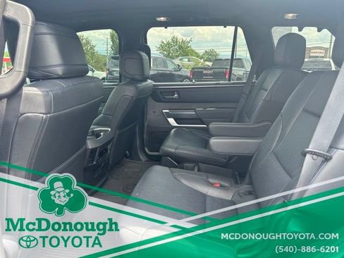 Certified 2025 Toyota Sequoia Platinum AWD/4WD image 9