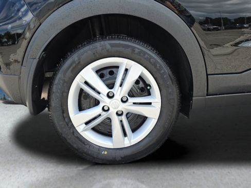 Certified 2025 Nissan Kicks Play S FWD image 34