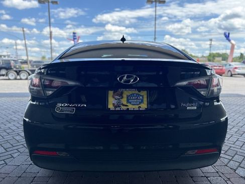Used 2016 Hyundai Sonata Limited FWD image 13