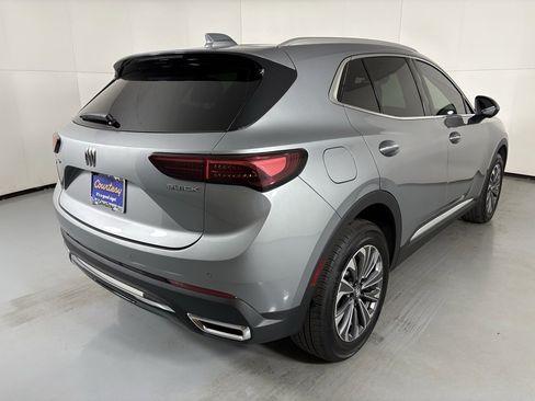 Used 2025 Buick Envision Preferred image 8