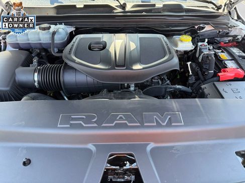Used 2025 RAM 1500 Laramie AWD/4WD image 23