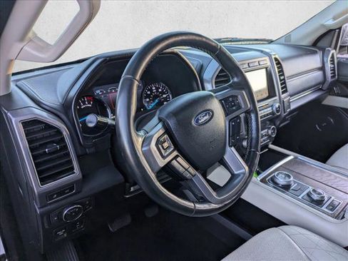 Used 2019 Ford Expedition Max Platinum AWD/4WD image 15
