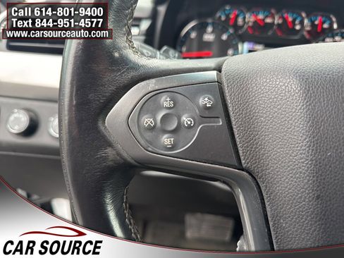 Used 2017 Chevrolet Suburban LT image 25