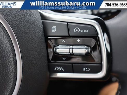 Used 2023 Kia Sorento S w/ Panoramic Sunroof Package image 23