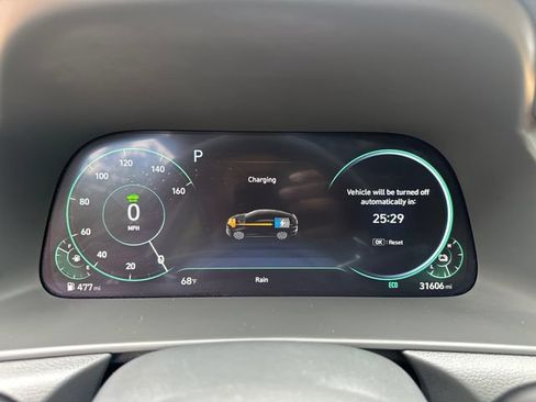 Used 2023 Hyundai Sonata Limited w/ Cargo Package FWD image 31