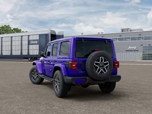 New 2026 Jeep Wrangler Unlimited Sahara AWD/4WD image 3