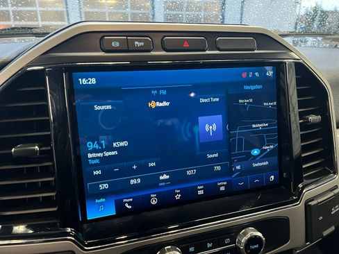 Used 2022 Ford F250 Lariat w/ Lariat Ultimate Package image 13