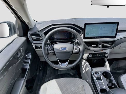 Used 2026 Ford Escape Active w/ Tech Pack #1 FWD image 22