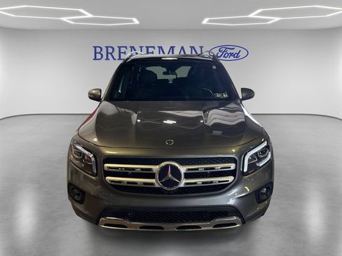 Used 2021 Mercedes-Benz GLB 250 4MATIC image 2