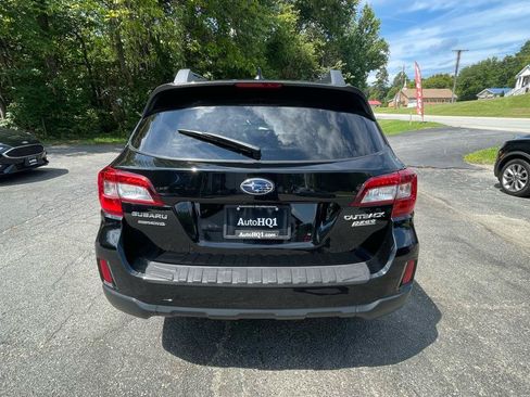 Used 2016 Subaru Outback 2.5i Premium AWD/4WD image 7