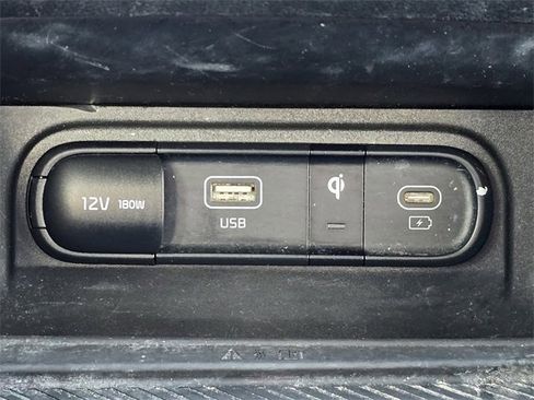 Certified 2023 Kia Sportage EX image 25