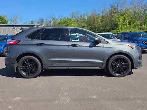 Used 2022 Ford Edge ST w/ Equipment Group 401A AWD/4WD image 12