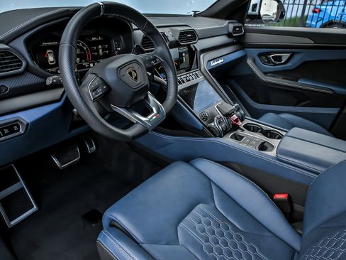 Used 2024 Lamborghini Urus S AWD/4WD image 26