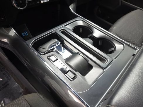 Used 2022 Ford F150 XLT w/ Equipment Group 302A High AWD/4WD image 26