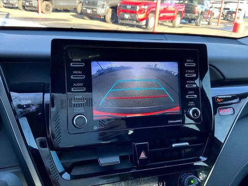 Used 2023 Toyota Camry LE image 27