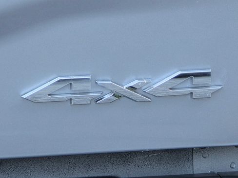Used 2024 RAM 2500 Laramie w/ Safety Group AWD/4WD image 38