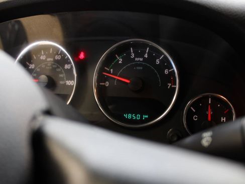 Used 2018 Jeep Wrangler Unlimited Sport S AWD/4WD image 9