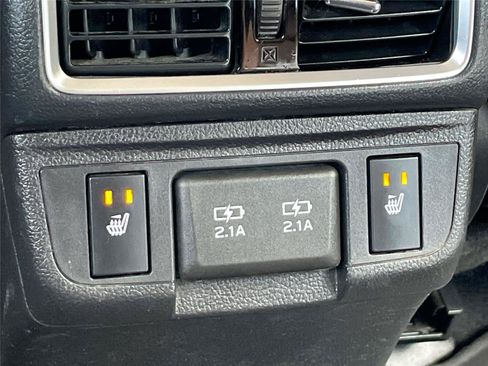 Used 2019 Subaru Outback 2.5i Touring w/ Popular Package #3A AWD/4WD image 19