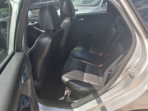 Used 2014 Ford Focus ST FWD image 5