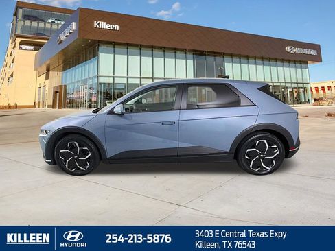 Used 2024 Hyundai Ioniq 5 SE RWD image 4