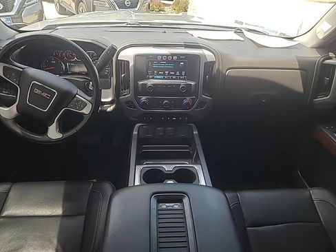 Used 2017 GMC Sierra 1500 SLT w/ SLT Premium Package AWD/4WD image 11