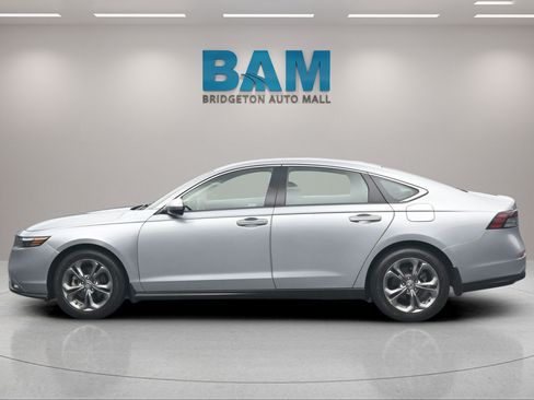 Used 2023 Honda Accord EX image 5