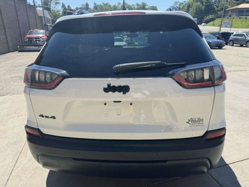 Used 2020 Jeep Cherokee Latitude Plus AWD/4WD image 4