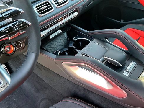 New 2026 Mercedes-Benz GLE 53 AMG 4MATIC Coupe image 8