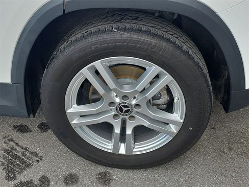 Used 2022 Mercedes-Benz GLA 250 image 11