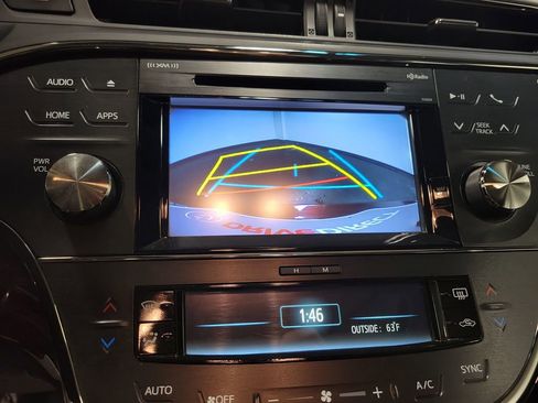 Used 2015 Toyota Avalon Limited image 17