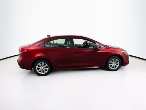 Used 2024 Toyota Corolla LE FWD image 4