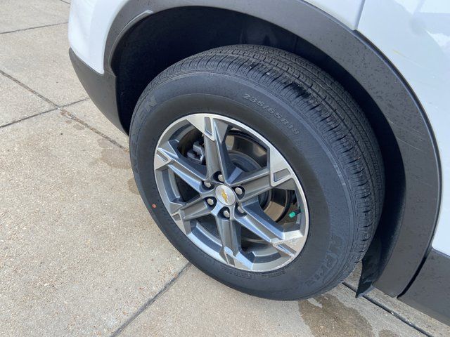 Used 2025 Chevrolet Blazer LT FWD image 23