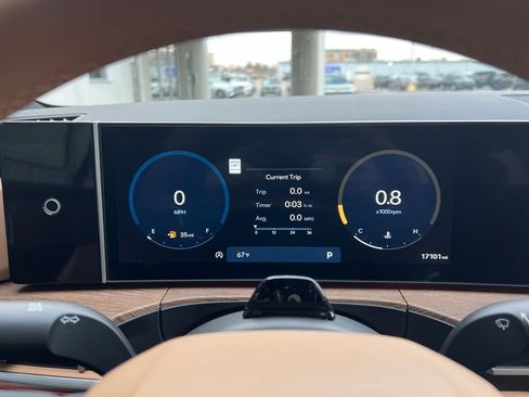 Used 2024 Hyundai Santa Fe Limited image 14