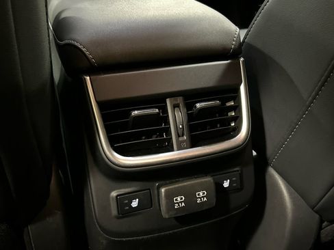 Used 2020 Subaru Outback Limited XT AWD/4WD image 24