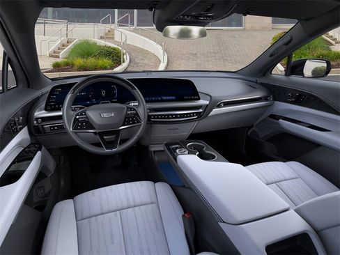 New 2026 Cadillac Lyriq Sport image 15