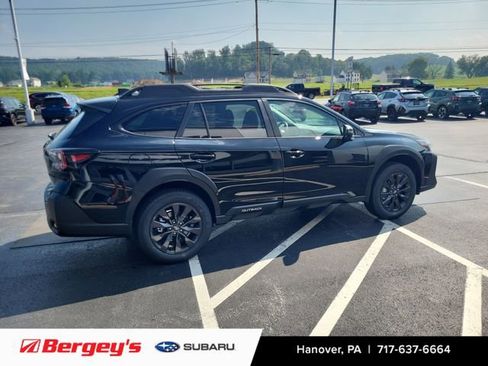 New 2025 Subaru Outback Onyx Edition image 4