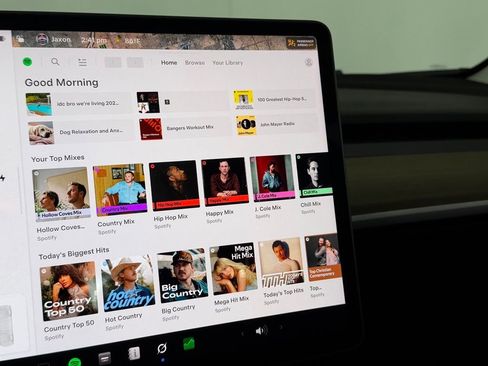 Used 2022 Tesla Model 3 Long Range image 18