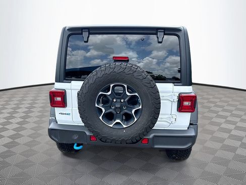 Used 2023 Jeep Wrangler Unlimited Rubicon 4xe w/ Cold Weather Group AWD/4WD image 7